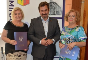Zdjęcie do Rozstrzygnięcie konkurs&oacute;w na dyrekcję Szkoły i Przedszkola w Białośliwiu