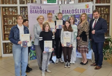 Zdjęcie do Prezentujemy laureat&oacute;w XX Olimipady Ekologicznej Powiatu Pilskiego - etap gminny.♻️